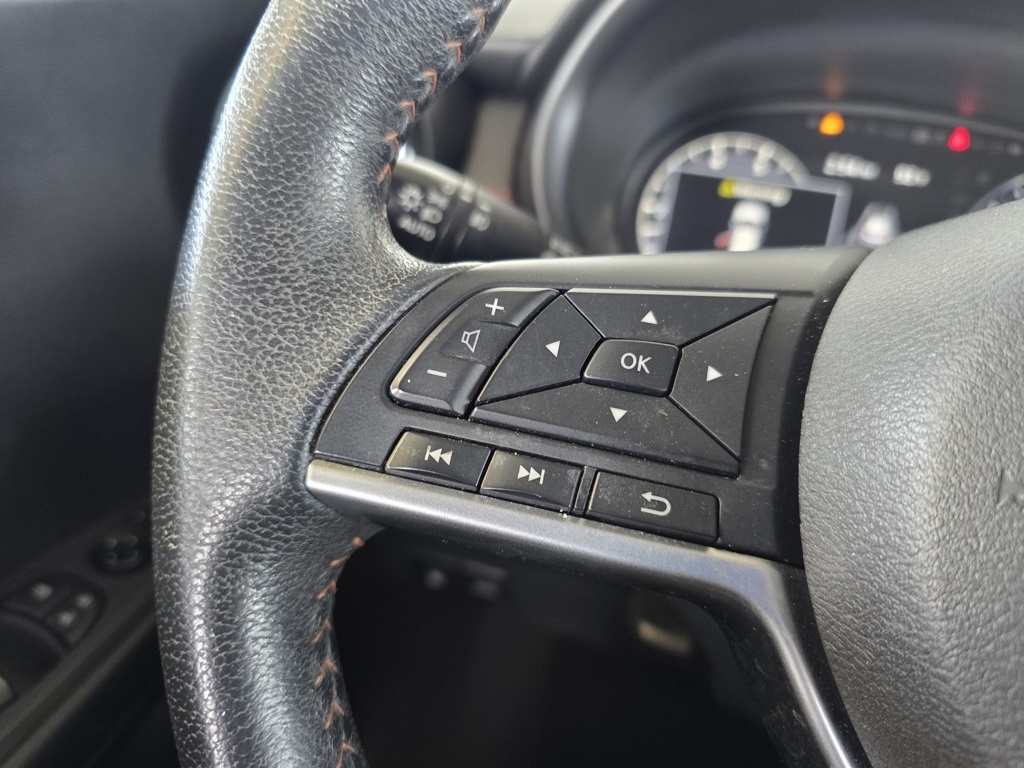 Thumbnail: 2021 Nissan Kicks - 14