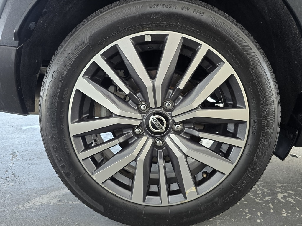 Thumbnail: 2021 Nissan Kicks - 31