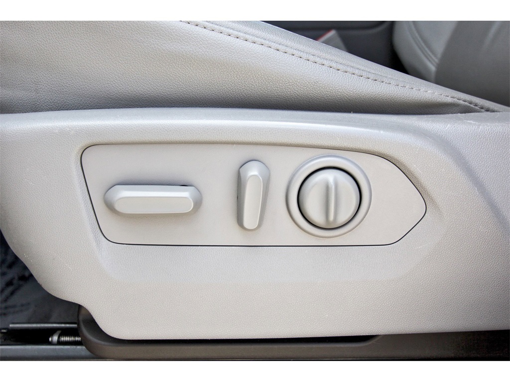 2021 GMC Sierra 1500 SLT White at AutoSavvy Houston Northwest