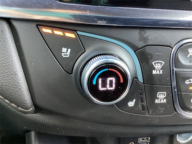 Used Car 2023 Chevrolet Traverse  High Country For Sale Under $40,000 In San Antonio, Texas