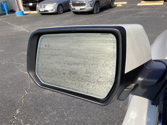 Used Car 2023 Chevrolet Traverse  High Country For Sale Under $40,000 In San Antonio, Texas