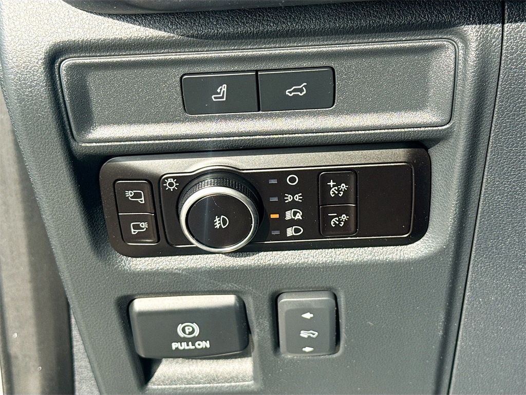 2023 Ford Expedition Platinum Silver at Bayway Chrysler Dodge Jeep Ram