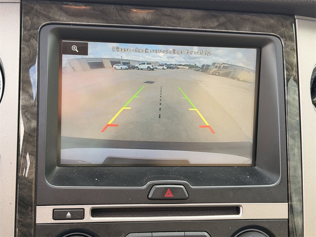 2015 Ford Expedition Limited White at Bravo Nissan