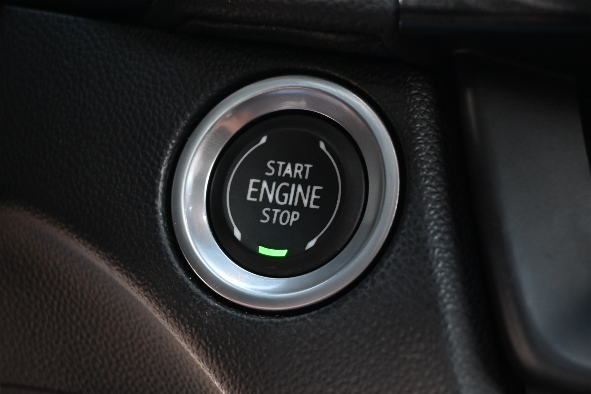 2023 Cadillac CT4 V-Series White at AutoSavvy Houston Southwest