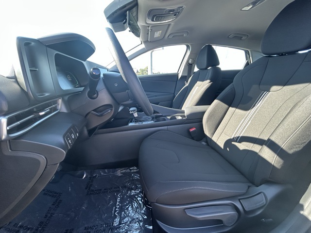 HyundaiElantra Hybrid12