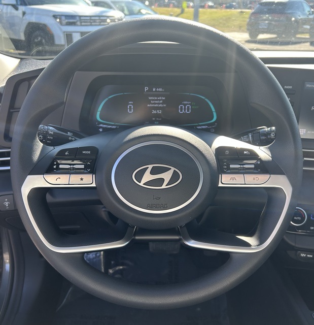 HyundaiElantra Hybrid13