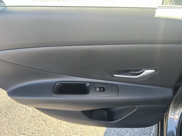 HyundaiElantra Hybrid7