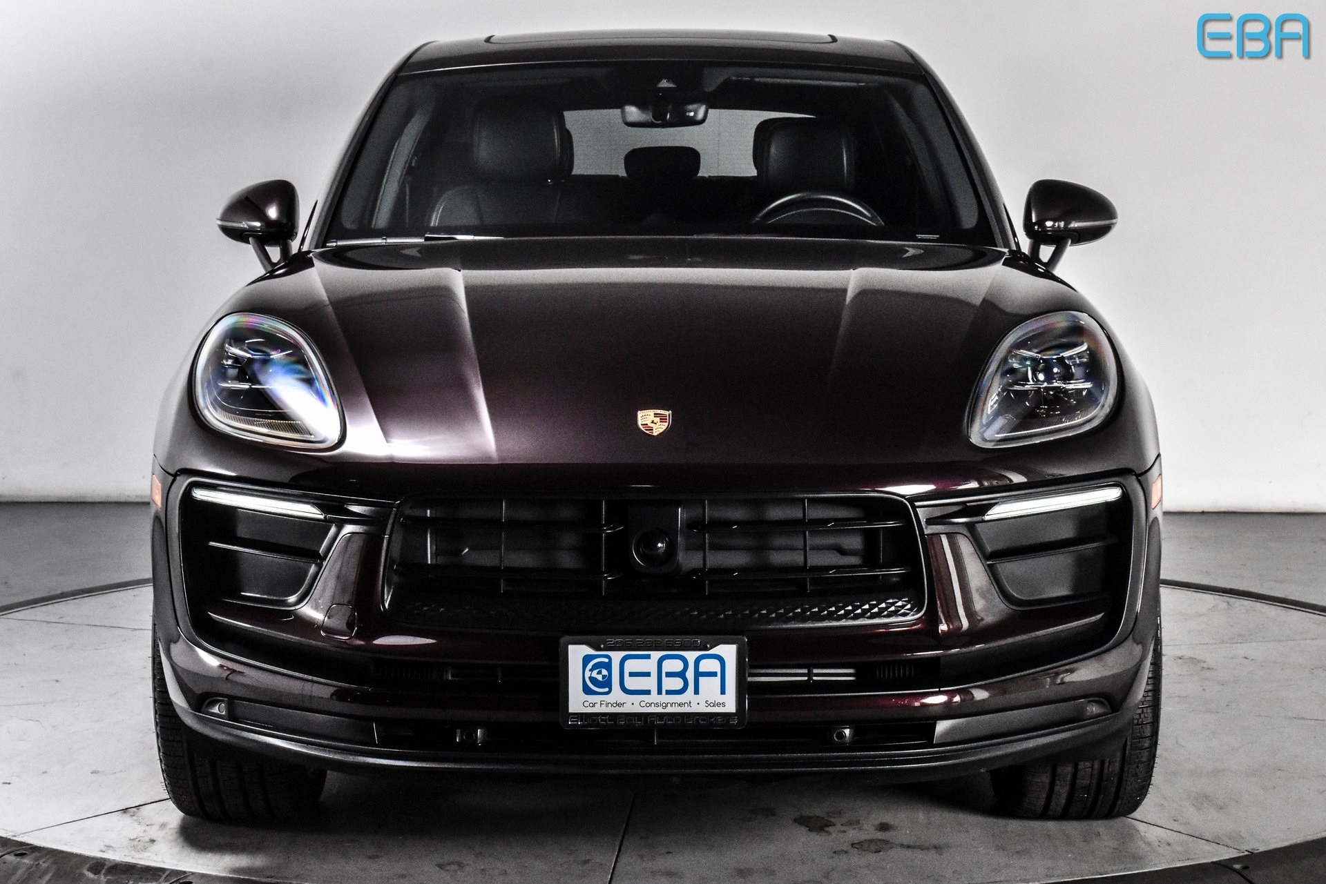 2024 Porsche Macan Base photo 8