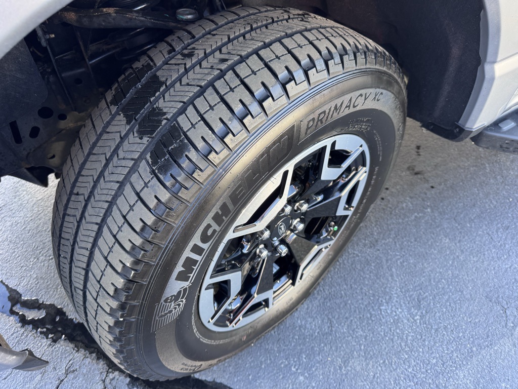 FordF-150 Lightning14