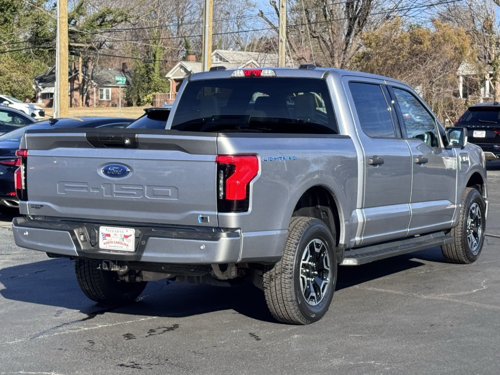 FordF-150 Lightning16