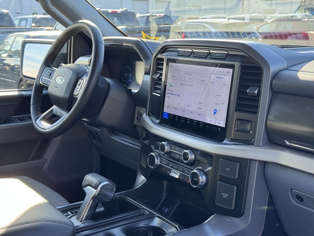 FordF-150 Lightning26