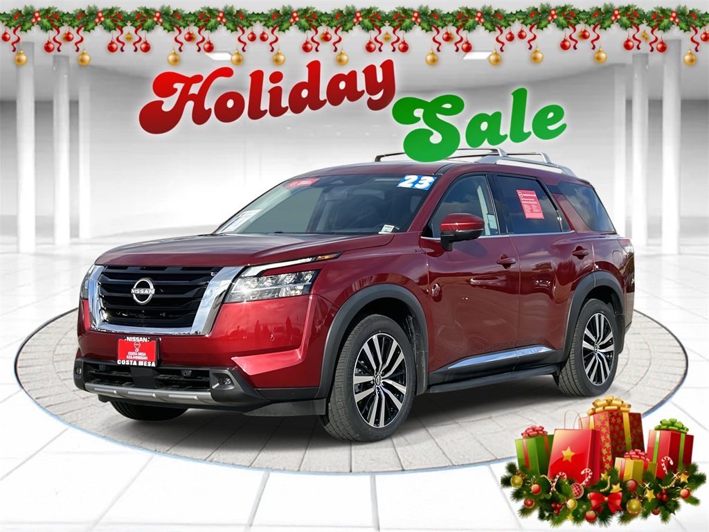 2023 Nissan Pathfinder Platinum