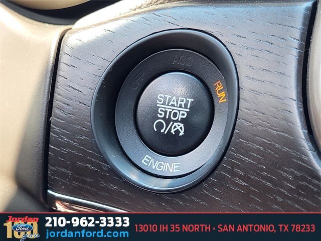 Used Car 2015 Jeep Grand Cherokee  Summit For Sale Under $20,000 In San Antonio, Texas