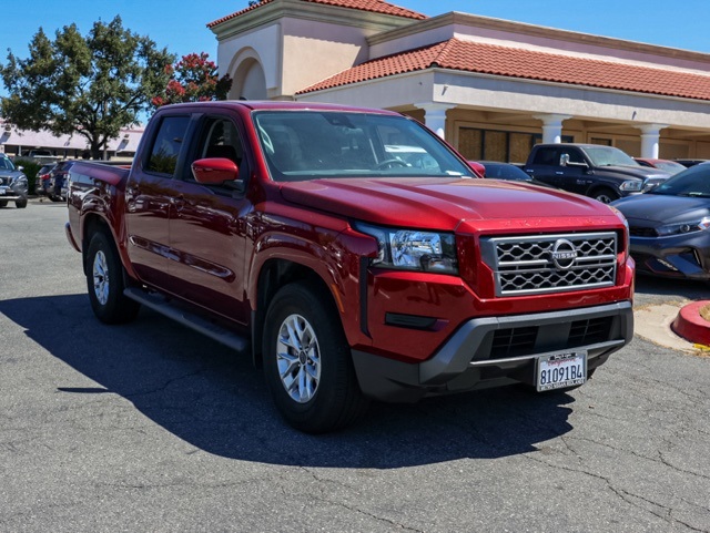 2024 Nissan Frontier SV