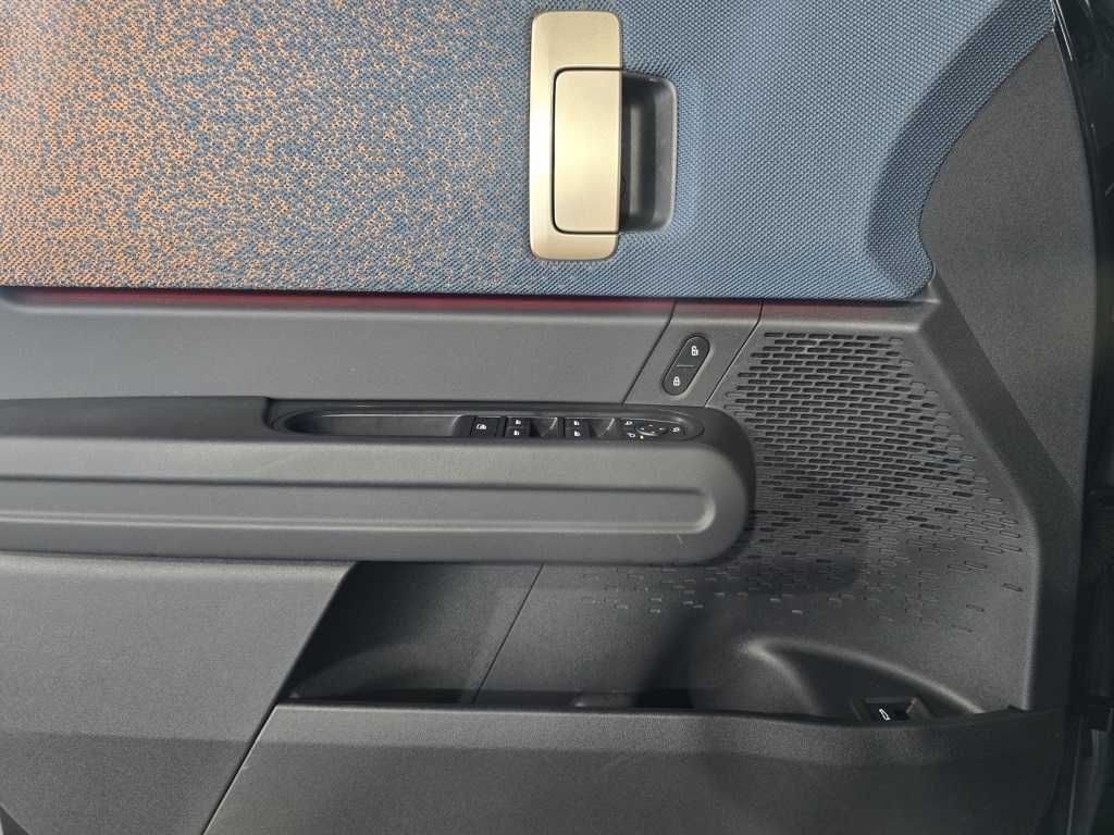 Thumbnail: 2025 MINI Cooper Countryman - 12