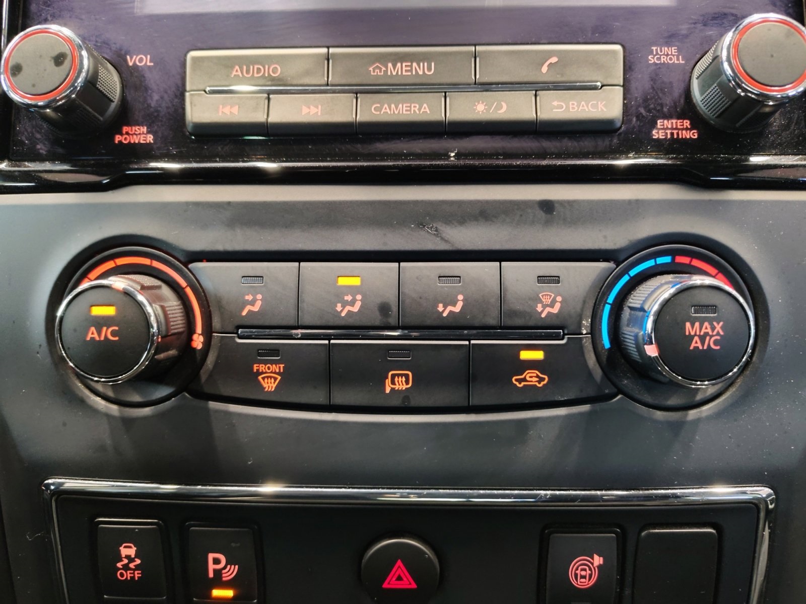 Used Car 2023 Nissan Titan  Sv For Sale Under $30,000 In San Antonio, Texas