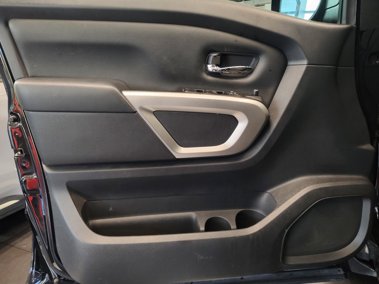 Used Car 2023 Nissan Titan  Sv For Sale Under $30,000 In San Antonio, Texas