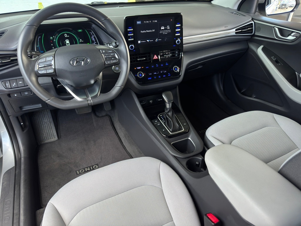 2022 Hyundai Ioniq Hybrid SE - 1