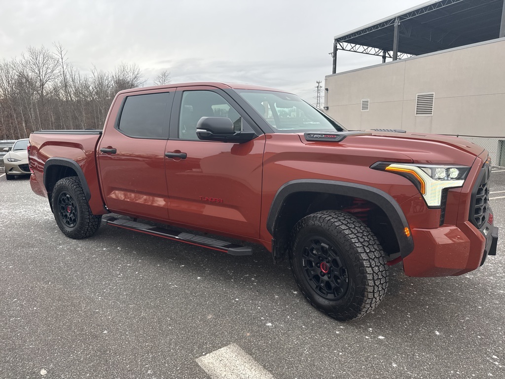 /2024 Toyota Tundra-Hybrid