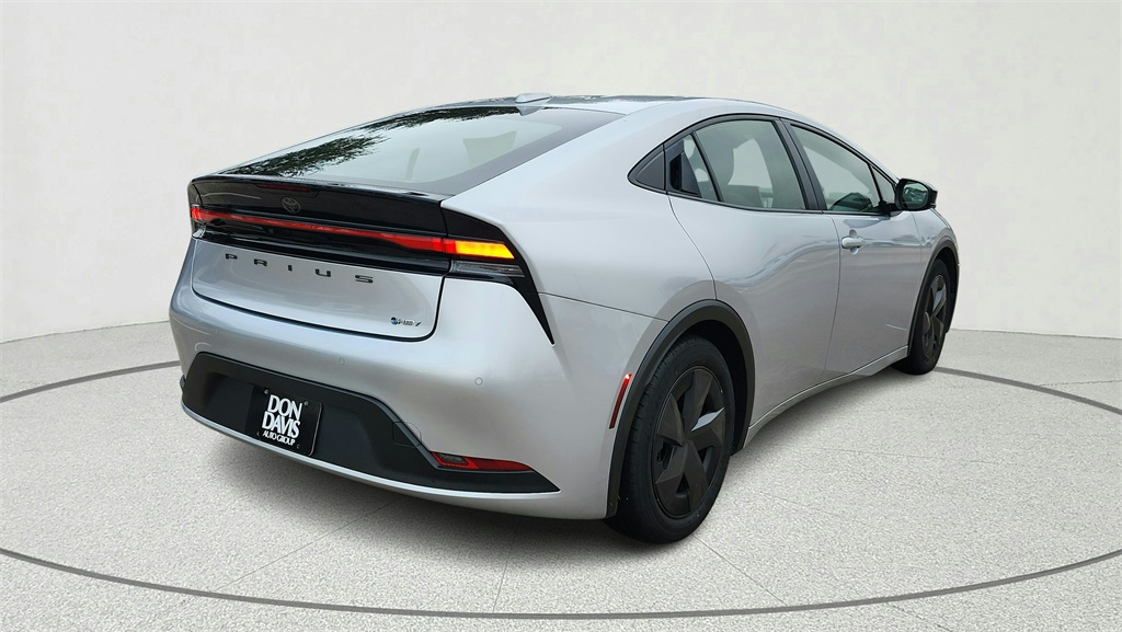 2024 Toyota Prius