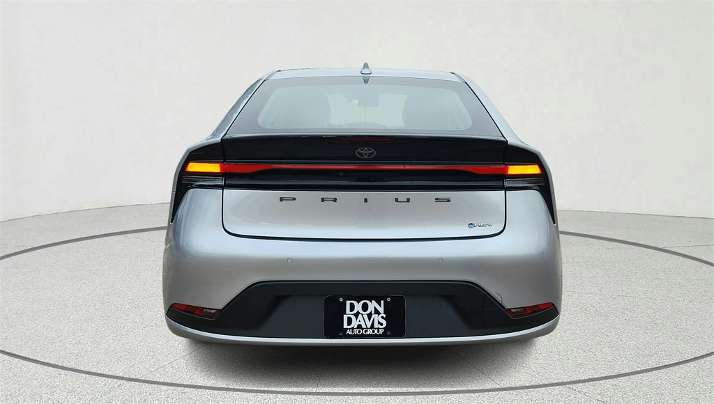 2024 Toyota Prius