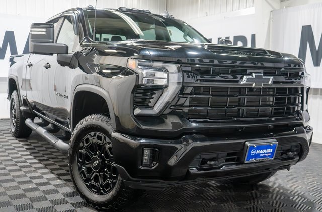 2024 Chevrolet Silverado 2500HD LT Crew Cab 4WD