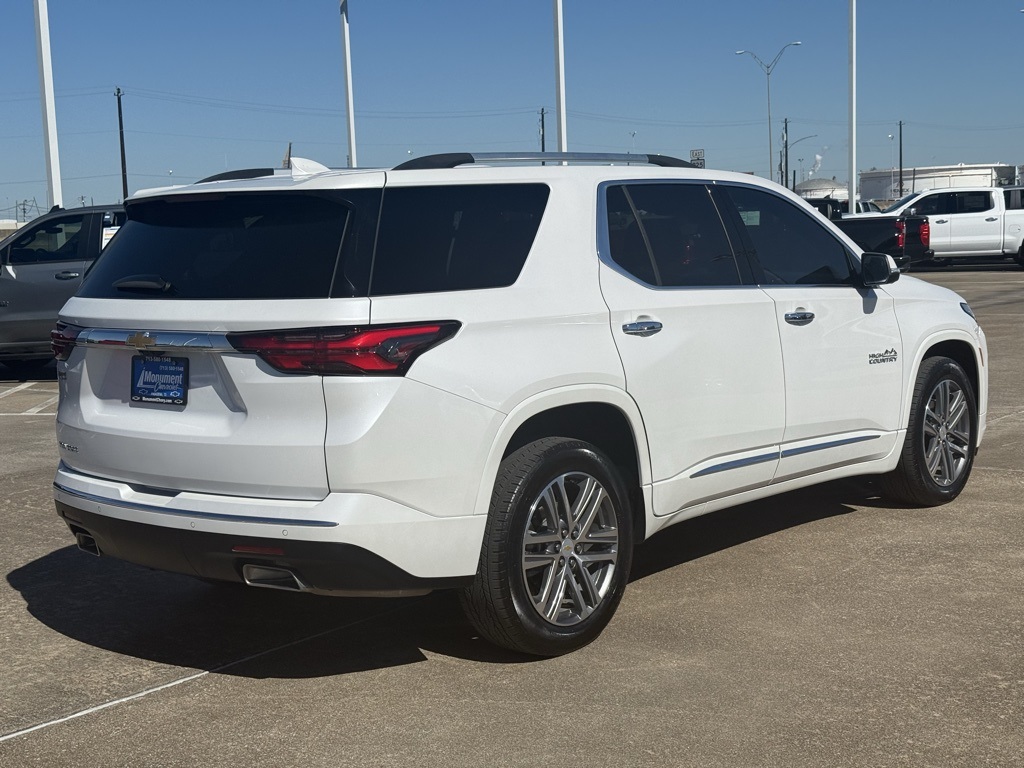 2023 Chevrolet Traverse High Country - 9