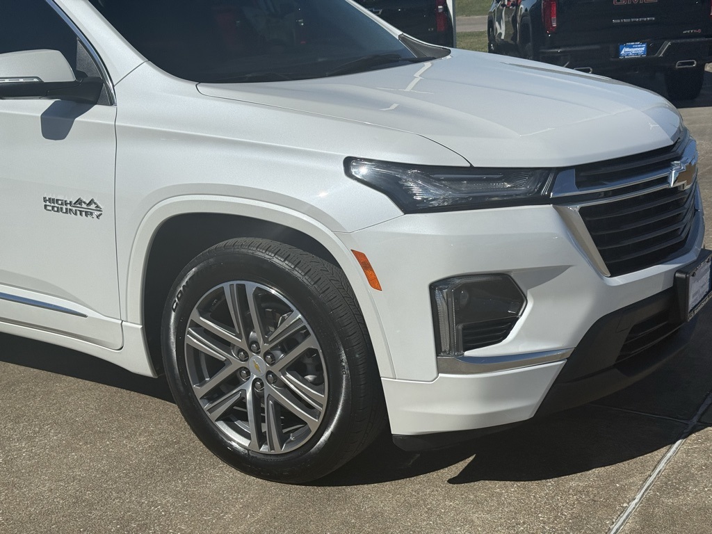 2023 Chevrolet Traverse High Country - 4