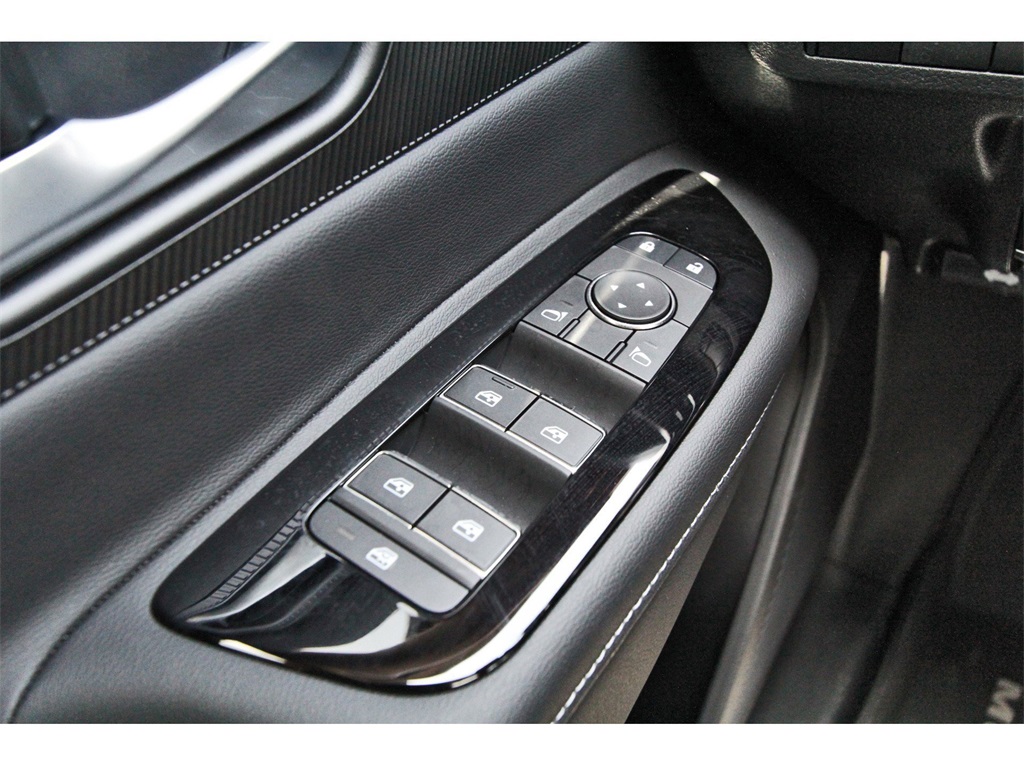 2025 Nissan Murano SV White at Central Houston Nissan