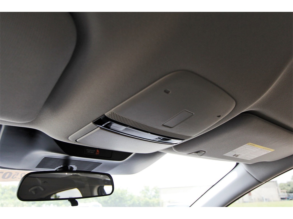 2025 Nissan Murano SV White at Central Houston Nissan