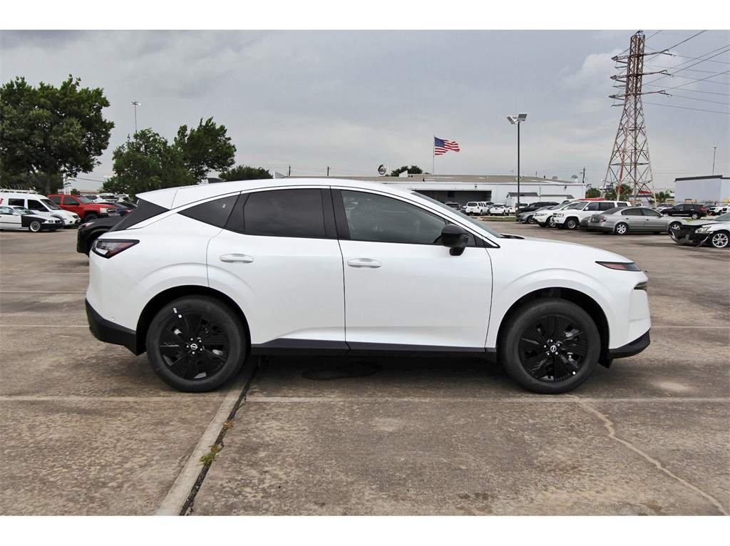 2025 Nissan Murano SV White at Central Houston Nissan