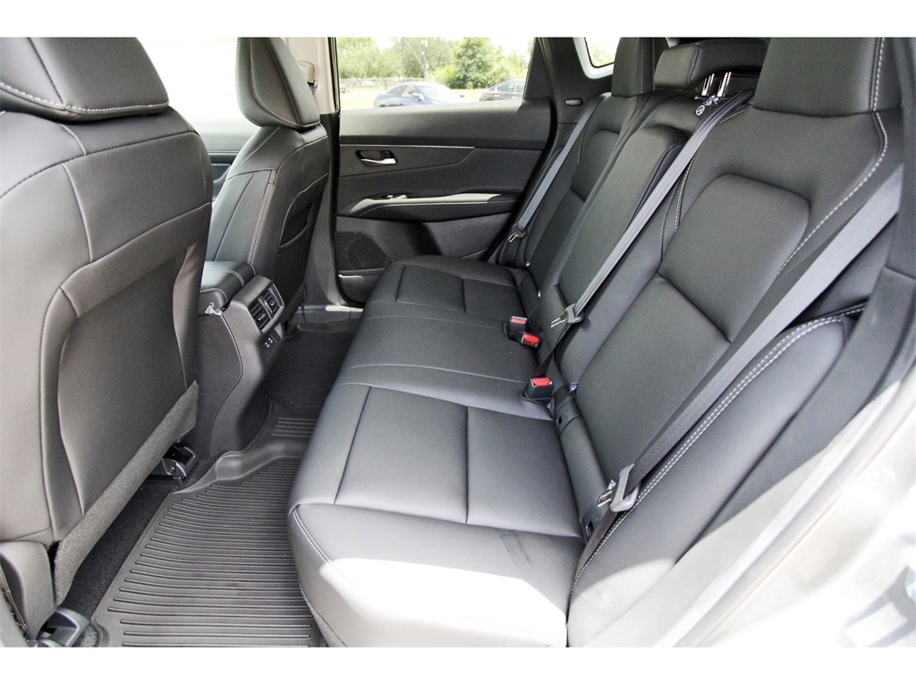 2025 Nissan Murano SV White at Central Houston Nissan