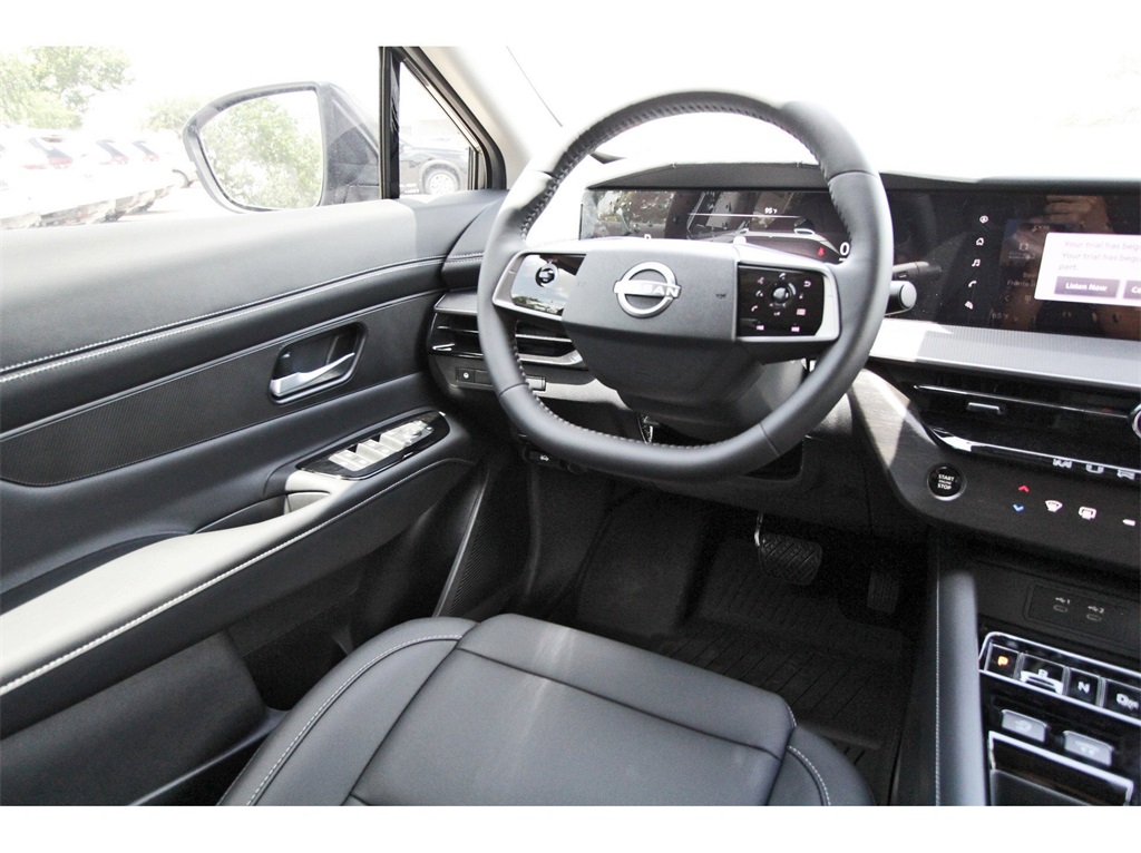 2025 Nissan Murano SV White at Central Houston Nissan