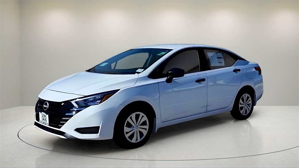 2025 Nissan Versa