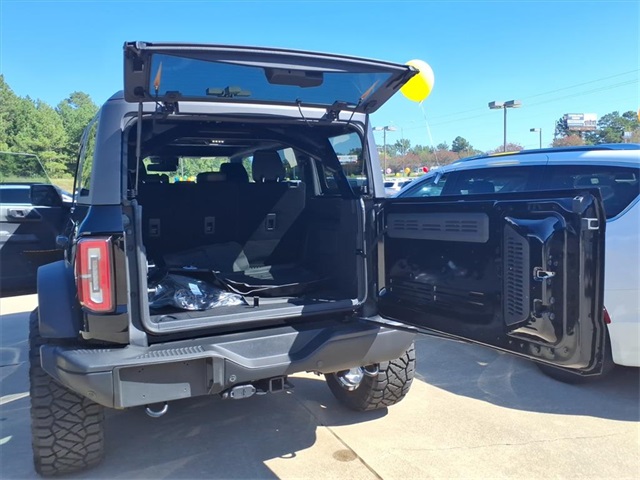 2023 Ford Bronco Badlands photo 21