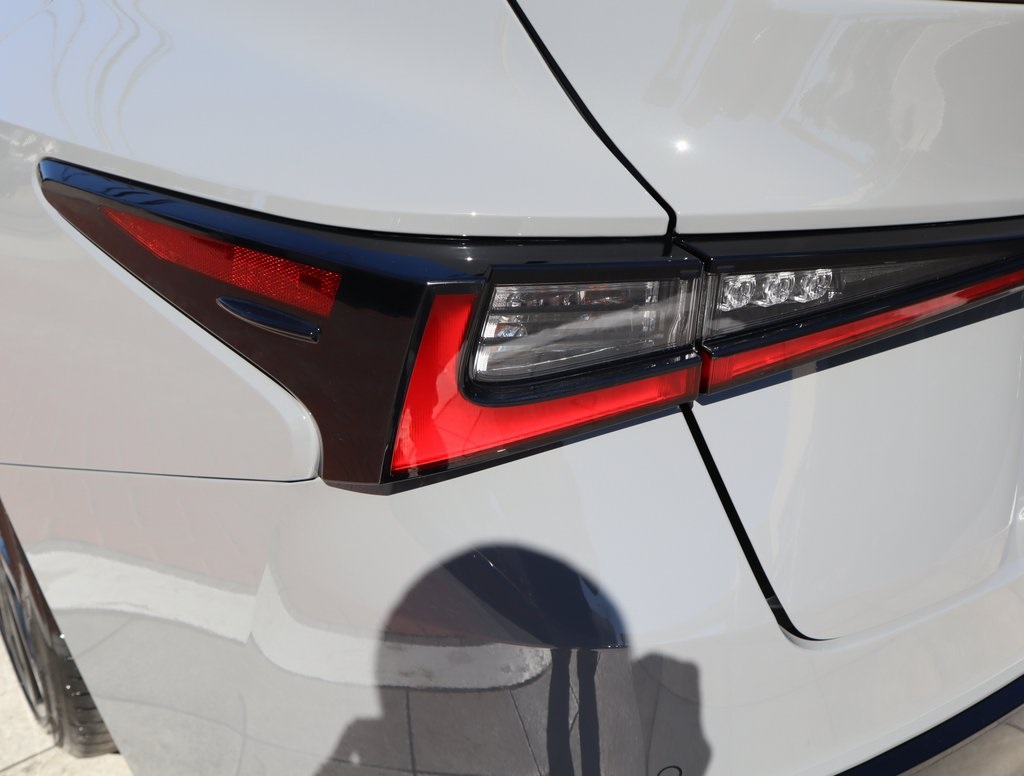 Thumbnail: 2025 Lexus IS - 28