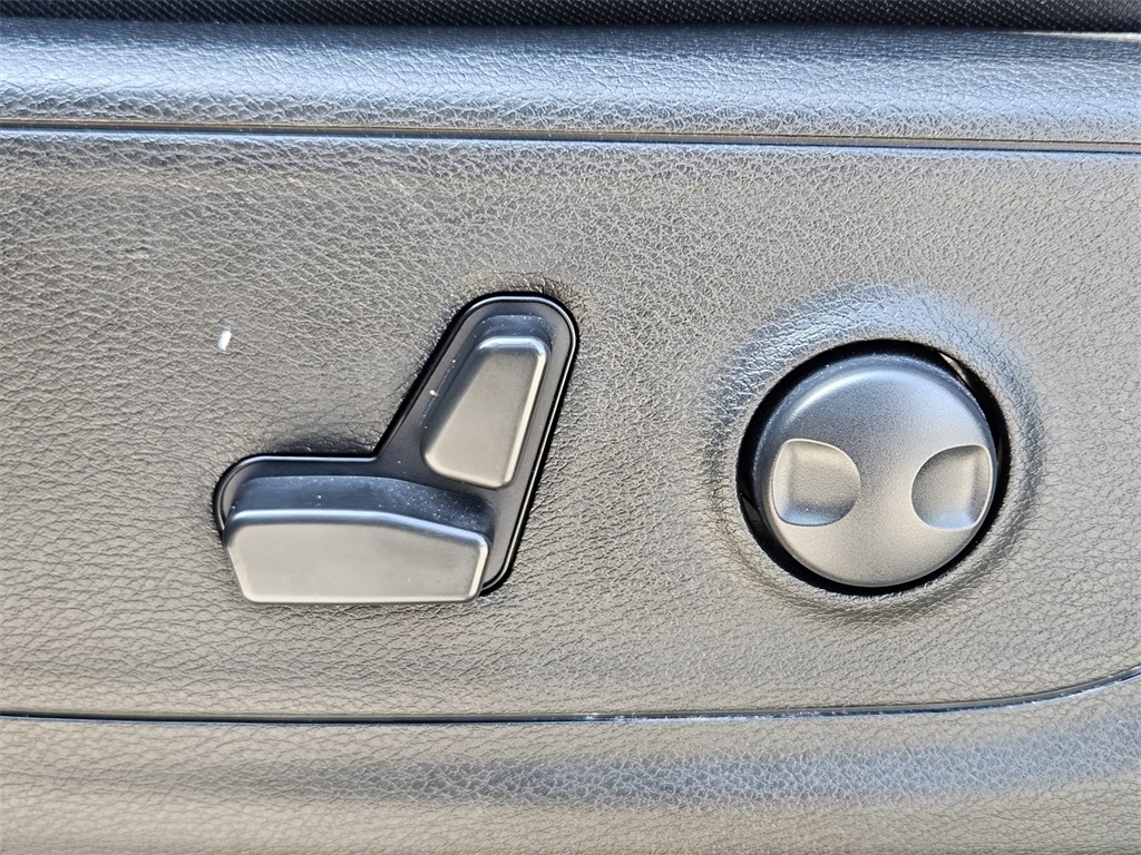 Used Car 2022 Ram 1500  Big Horn/lone Star For Sale Under $35,000 In San Marcos, Texas