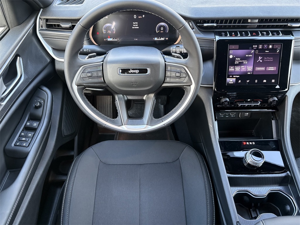 New Car 2025 Jeep Grand Cherokee L  Laredo For Sale Under $40,000 In San Marcos, Texas