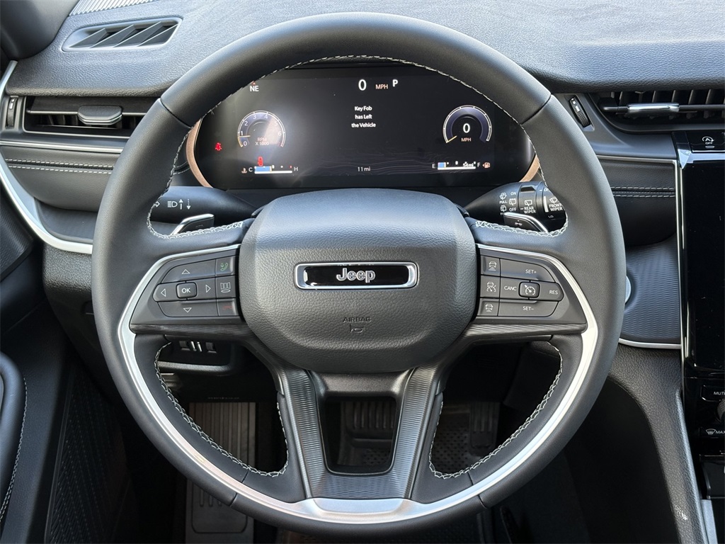 New Car 2025 Jeep Grand Cherokee L  Laredo For Sale Under $40,000 In San Marcos, Texas