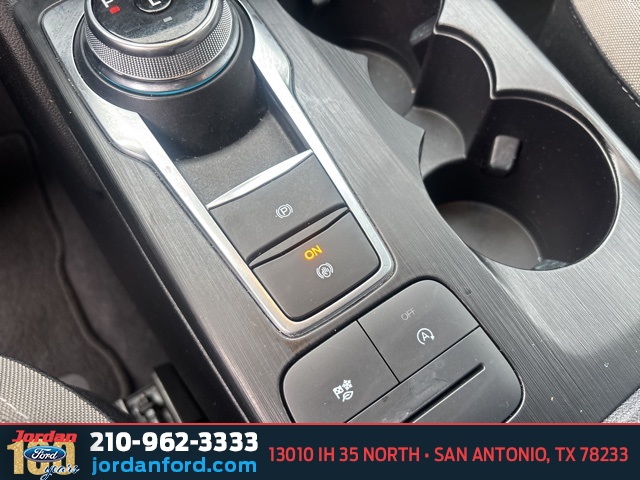 Used Car 2022 Ford Escape  Se For Sale Under $25,000 In San Antonio, Texas