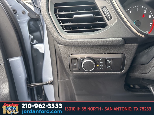 Used Car 2022 Ford Escape  Se For Sale Under $25,000 In San Antonio, Texas