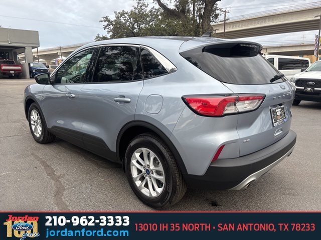 Used Car 2022 Ford Escape  Se For Sale Under $25,000 In San Antonio, Texas