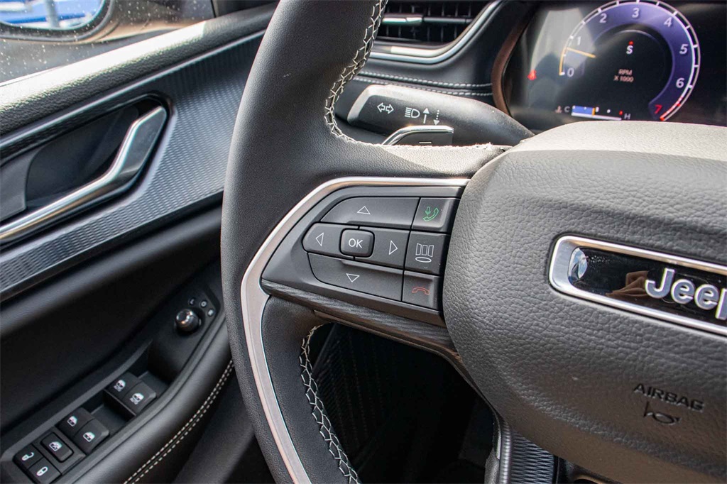 New Car 2025 Jeep Grand Cherokee L  Laredo For Sale Under $40,000 In San Marcos, Texas