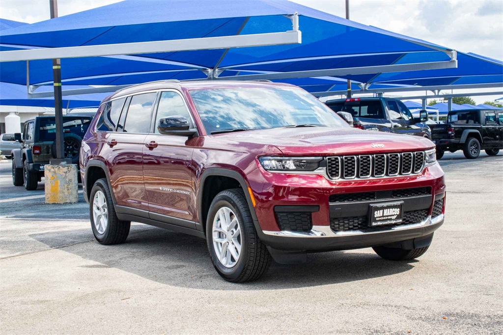 New Car 2025 Jeep Grand Cherokee L  Laredo For Sale Under $40,000 In San Marcos, Texas
