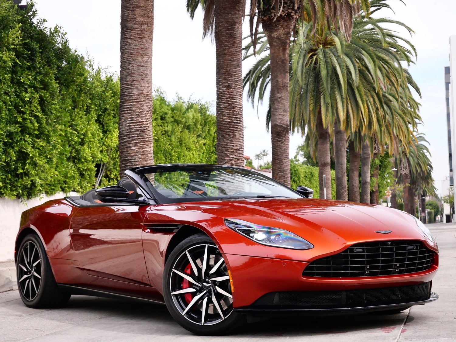 2021 Aston Martin DB11 V8 Volante Convertible RWD