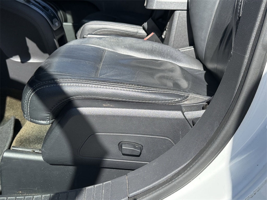 2016 Jeep Compass Latitude White at Martin Chrysler Dodge Jeep Ram