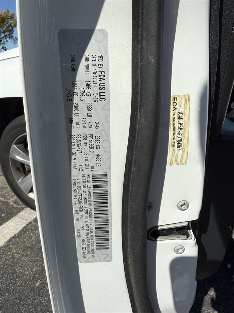 2016 Jeep Compass Latitude White at Martin Chrysler Dodge Jeep Ram