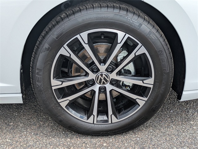 2025 Volkswagen Jetta 1.5T Sport - 11