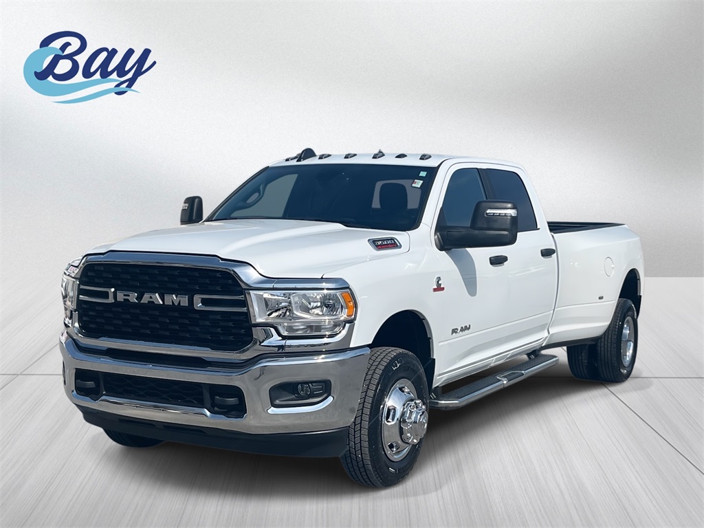 2024 RAM 3500 Big Horn Crew Cab LB DRW 4WD