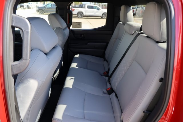 2025 Toyota Tacoma SR5 - 11